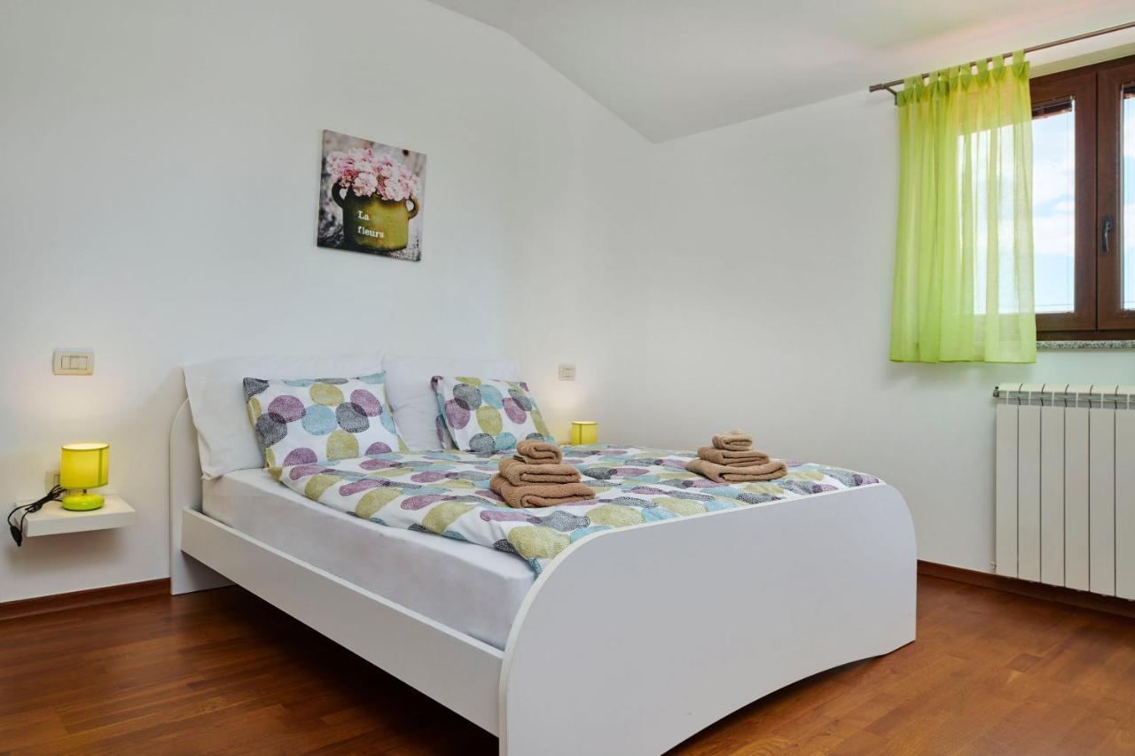 Villa Bartona for 8 persons with private Swimmingpool Pola Esterno foto