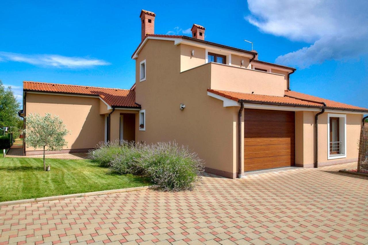 Villa Bartona for 8 persons with private Swimmingpool Pola Esterno foto