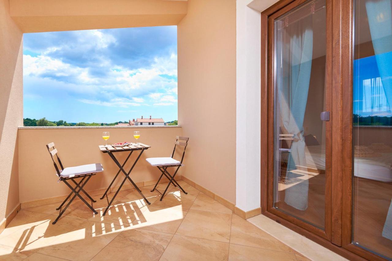 Villa Bartona for 8 persons with private Swimmingpool Pola Esterno foto