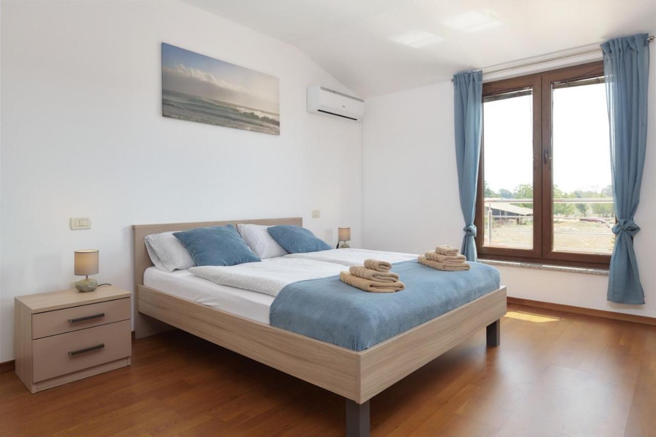Villa Bartona for 8 persons with private Swimmingpool Pola Esterno foto